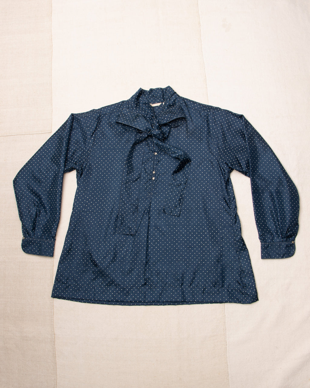 Injiri Dot Tie Neck Blouse Amber 55
