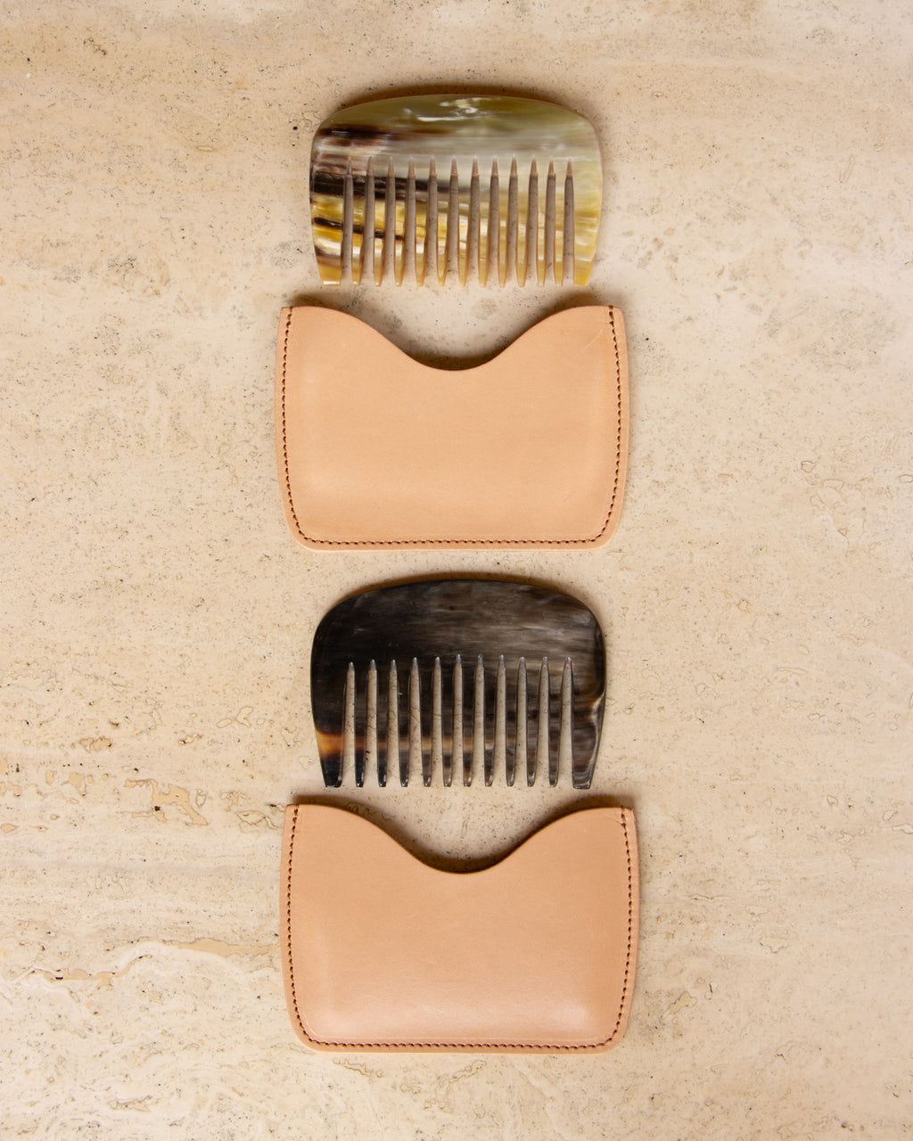 Strähnenkamm Comb with Case - 4 inches