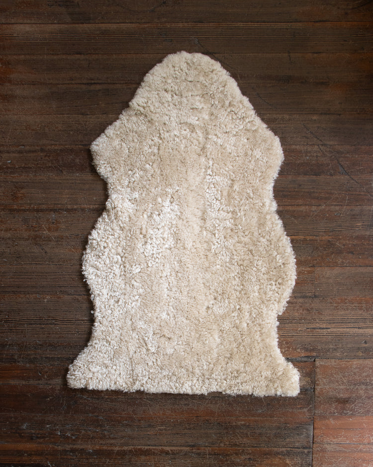 Curly Sheepskin Throw