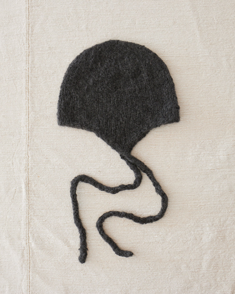 Cashmere and Silk Hat with Ties