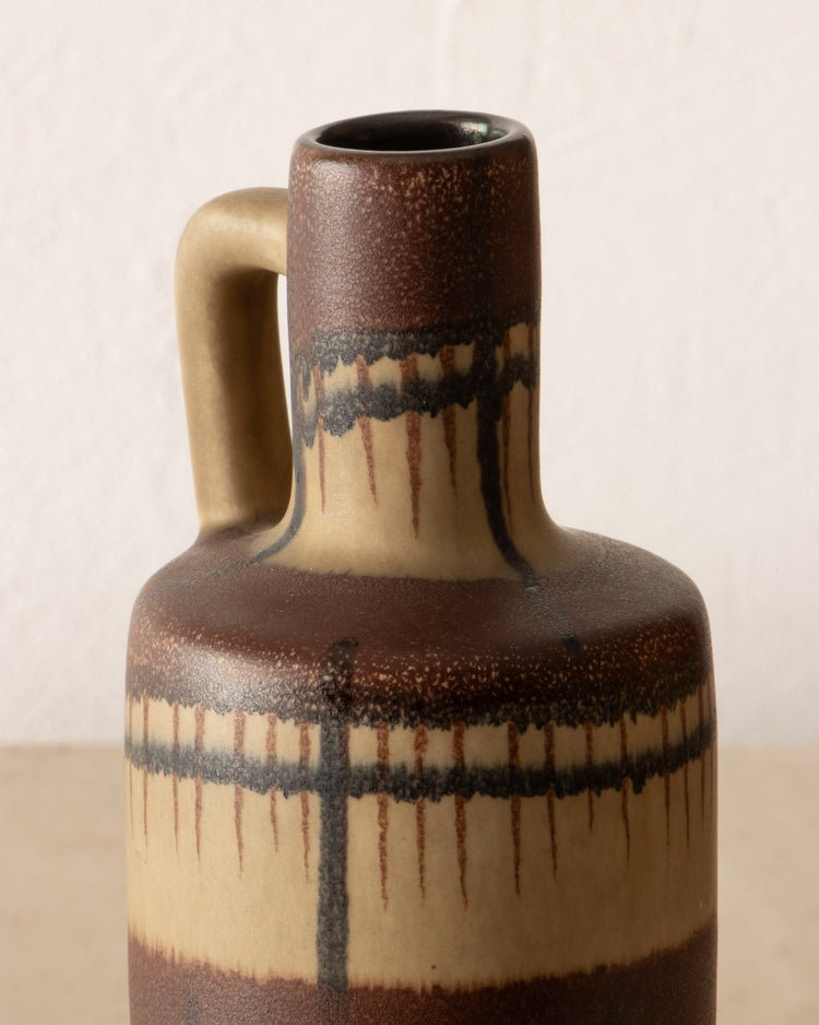 Strehla Pitcher