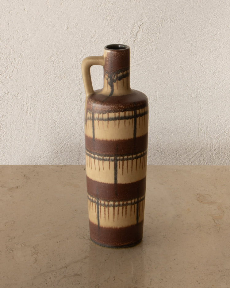 Strehla Pitcher