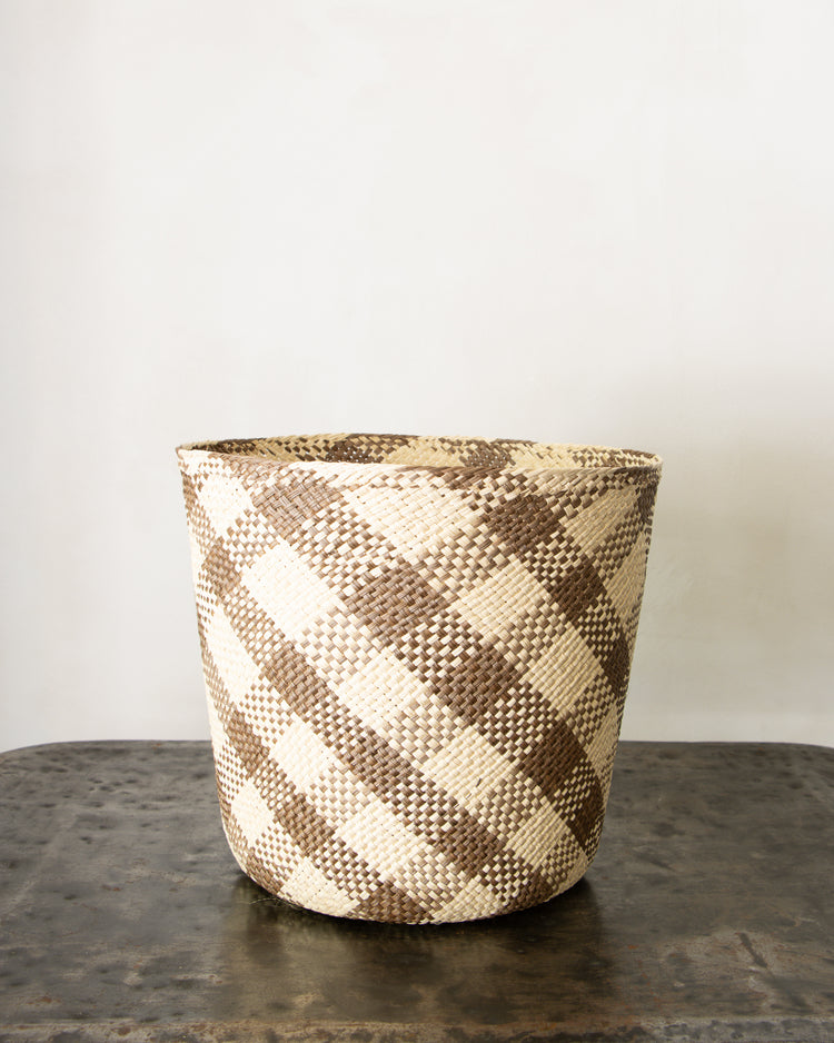 Iraca Paper Basket
