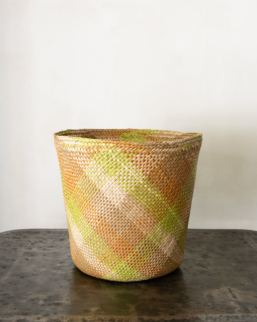 Iraca Paper Basket