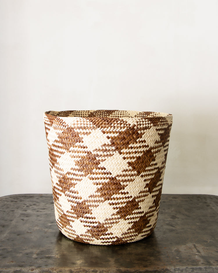 Iraca Paper Basket