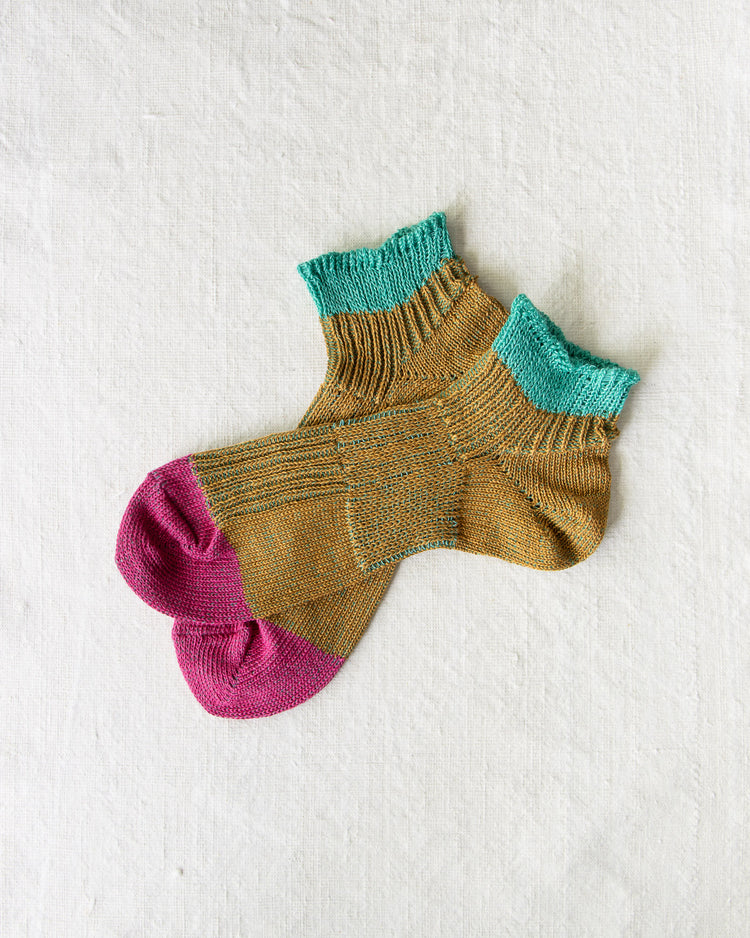 Yahae Linen Sneaker Socks Green x Pink