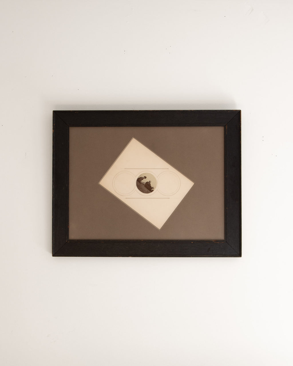 Three Gentlemen, Askew